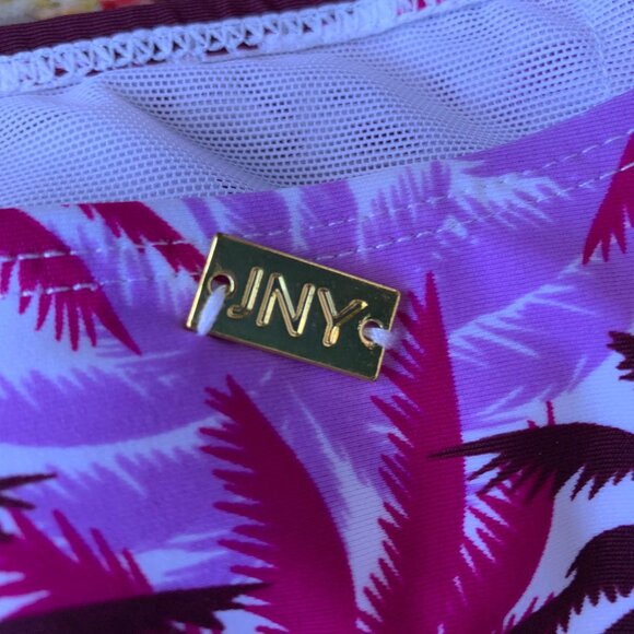 Women's One-Piece Swimsuit - Picture 4 of 5